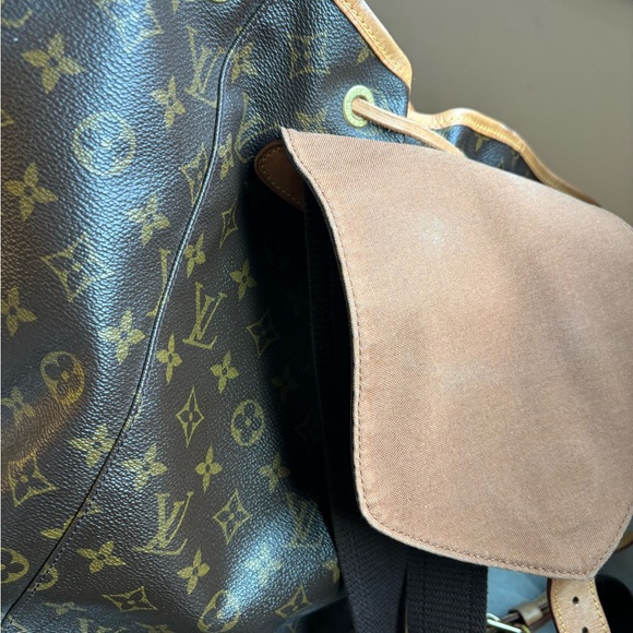 Louis Vuitton Monogram Canvas Montsouris GM backpack - Picture 14 of 16